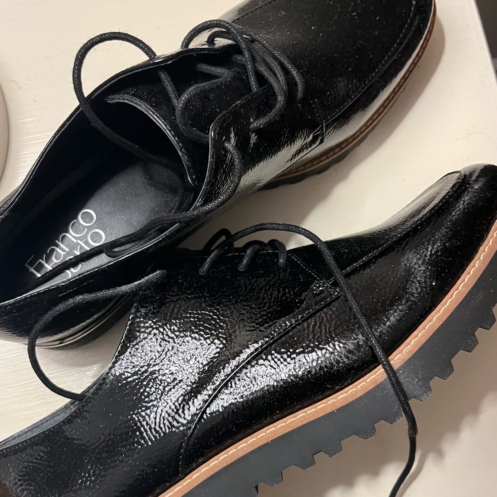 Women’s Oxford Franco Sarto